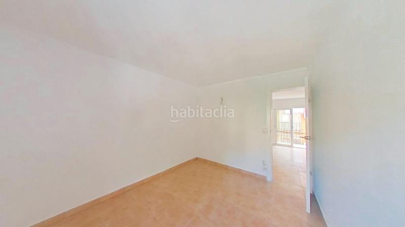 Foto 5cdbf2f7-7695-410a-9fbd-cda9ecd3c9d2. Piso en Trinitat Nova Barcelona