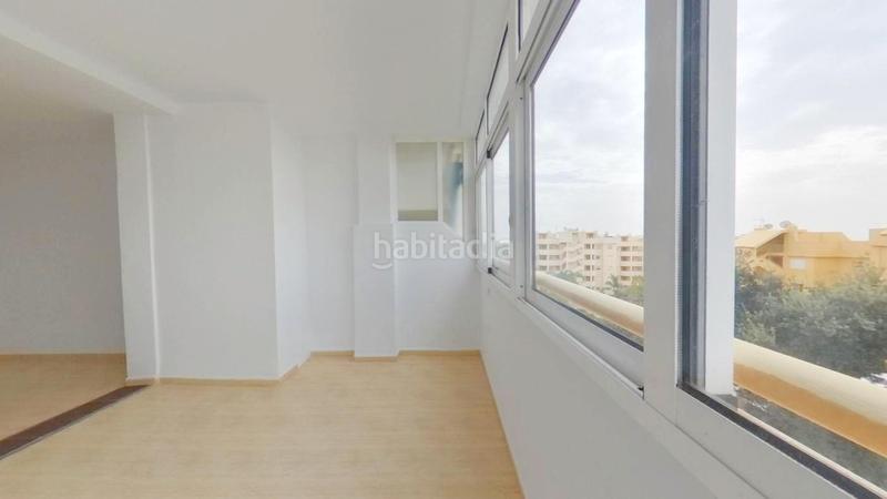 Foto 03ce148d-74c7-4e8c-8cb8-93d881d634f3. Attico con piscina in Calahonda Mijas