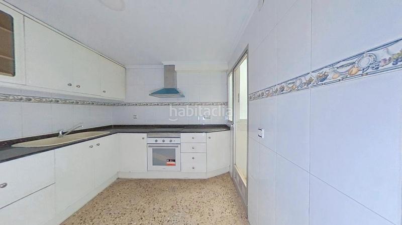 Foto 74a3ca9d-6dac-422b-9460-4333fd66be25. Piso en Corea Gandia