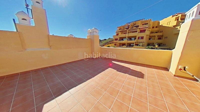 Foto 37371ada-f822-4f80-ab9e-849bbfb8537a. Casa adossada amb piscina a Alcorrín Manilva