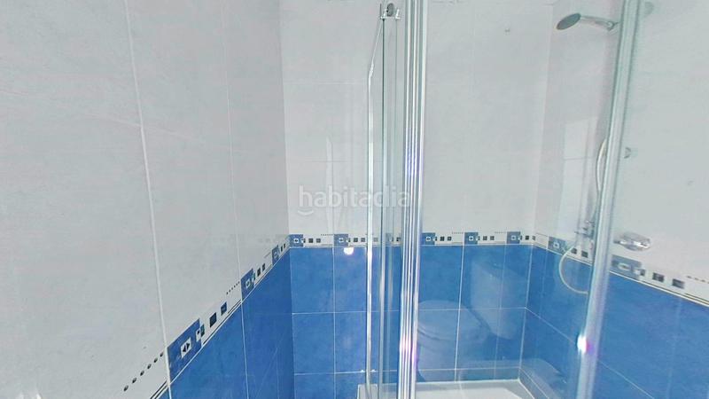 Foto ed5571b3-9383-48fd-bf0b-d77e6b4c95b0. Casa adossada amb piscina a Alcorrín Manilva
