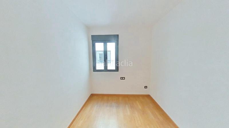 Foto b9ce0360-28d9-489c-9bc3-6fbfca42a52e. Appartement avec chauffage parking dans La Constitución-Canaleta Mislata