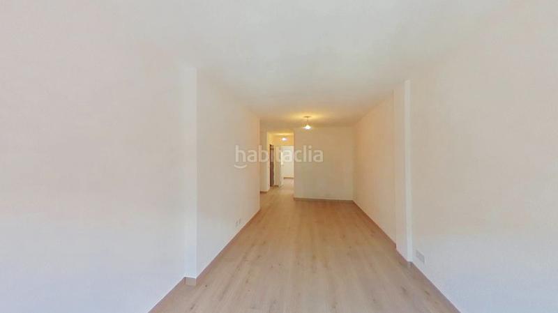Foto 06d5bd49-5615-4ff6-8e02-338494313671. Piso en Los Cármenes Madrid