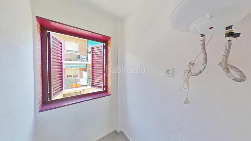 Foto 5faeb6f6-176b-4a8f-a2dc-5b9912d5fff3. Piso en Los Cármenes Madrid