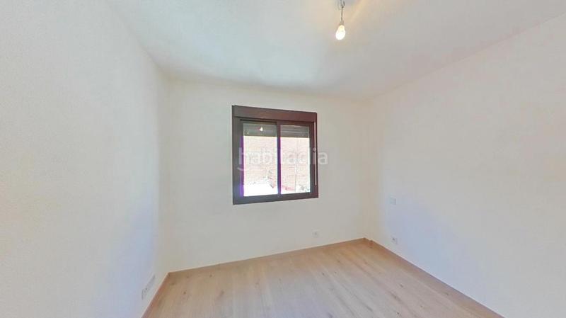 Foto f0cbb983-1298-450c-8c58-c37c7b117de1. Piso en Los Cármenes Madrid