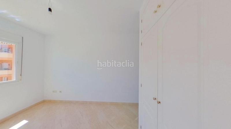 Foto c9b149b9-84fa-4155-9b7b-775cf1af2789. Pis amb calefacció aparcament a San Luis de Sabinillas Manilva