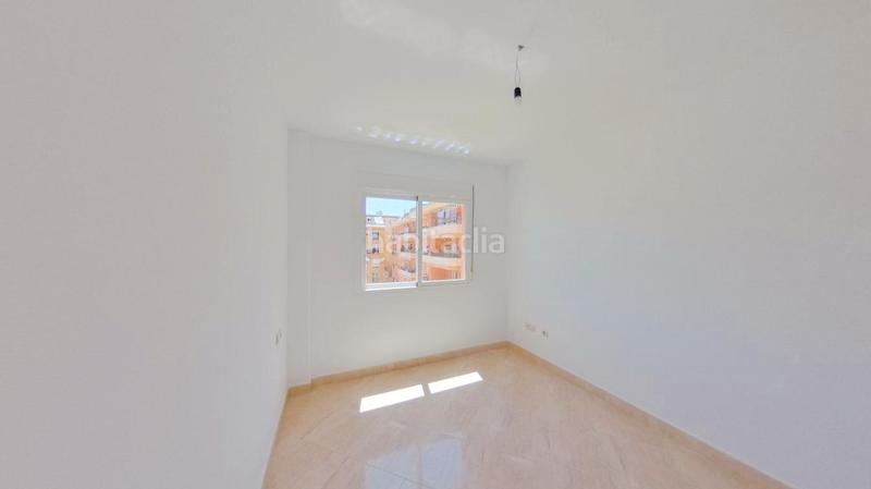 Foto b3f7ed50-9592-40b0-891c-cc878f4f2f14. Piso en San Luis de Sabinillas Manilva