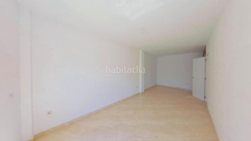 Foto c948f9ef-1dd8-4ef4-ba6b-5ffaa6b60d37. Piso en San Luis de Sabinillas Manilva