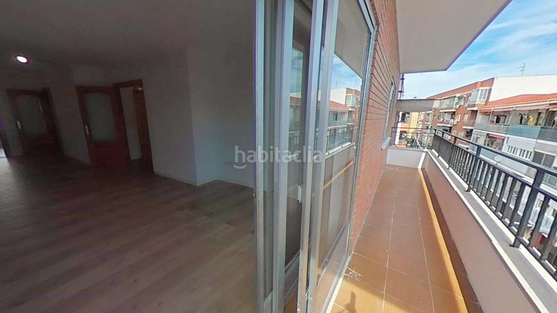 Foto a1dc20a8-39c4-477b-873c-e557e6fe8348. Appartement dans Centro Getafe