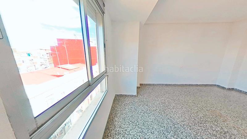Foto 13e6b319-b74d-4e29-9c4d-95098dcde201. Pis a Torrefiel Valencia