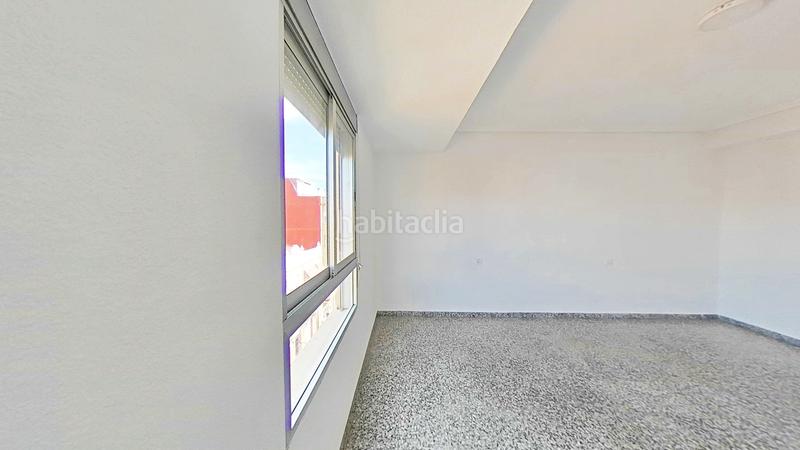 Foto 8ac4cded-1824-46c4-89c5-41e050be258a. Pis a Torrefiel Valencia