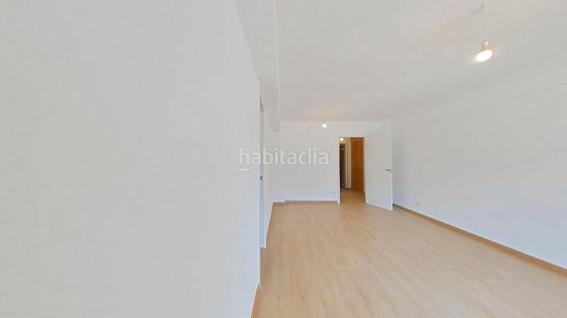 Foto 9129f0a4-bd4c-441c-9610-851a7223634c. Piso en Sur - PAU 4 Móstoles