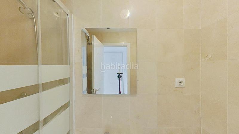 Foto 2c1ea7a1-41d3-41b4-9356-1ba4b694c4d7. Piso en Fuente del Berro Madrid