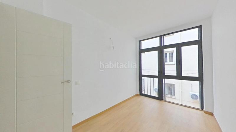 Foto ebb95fb7-25e1-475c-92e3-a91c9b1416fc. Piso en Fuente del Berro Madrid