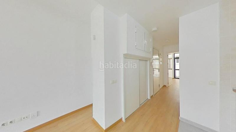 Foto fcbe2cee-93d8-4440-aa40-a88c87cb840d. Piso en Fuente del Berro Madrid