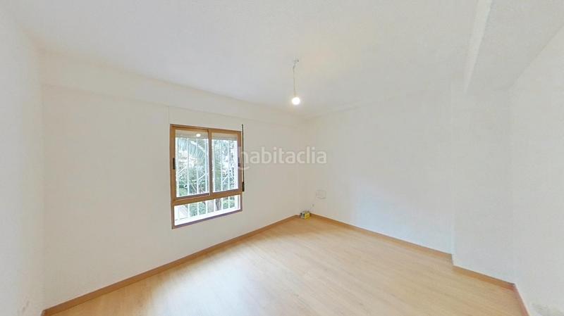 Foto 7fc3db0c-a0e8-4e6e-bda2-7ae18cb09cc8. Piso en Sur - PAU 4 Móstoles