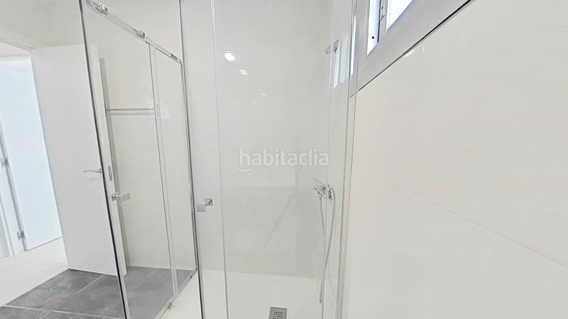 Foto 5f3c47f7-79a9-4d92-b20b-d9107e743e07. Appartement avec chauffage dans Reyes Parla
