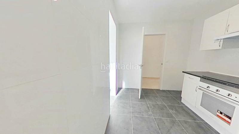 Foto 9c474001-d9e2-42d2-b1a0-ab6435eb1151. Piso en Reyes Parla