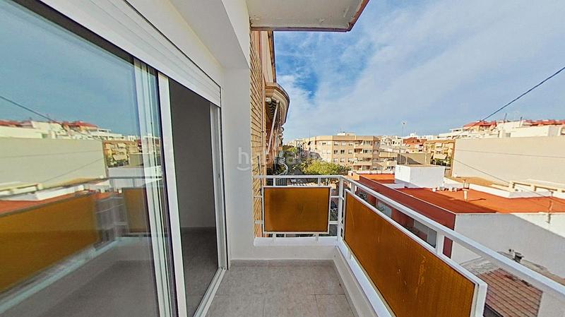 Foto a82bff72-48fd-4df1-8d95-91fc5b929b52. Piso en Norte Sant Vicent del Raspeig