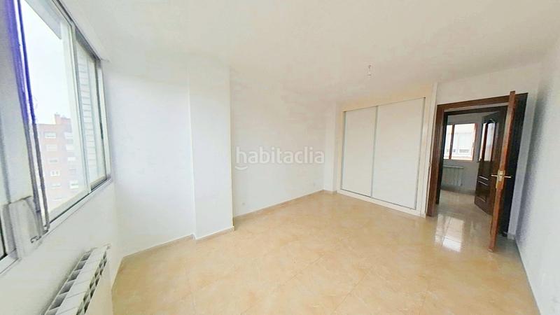 Foto be28cd83-6d6c-4cdf-8f6c-a81145de768e. Piso en El Naranjo Fuenlabrada