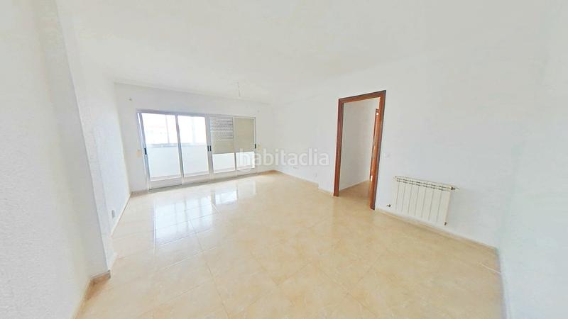 Foto ee98a8af-40ce-4940-a974-615de3cdae63. Piso en El Naranjo Fuenlabrada