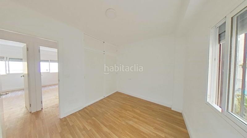 Foto ec22fea2-83bd-4e66-b6fb-084bca64b701. Piso en La Luz - El Torcal Málaga