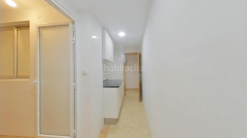 Foto ae3d824f-3cea-4355-9145-544b8d091cd7. Piso en Puigfred Badalona