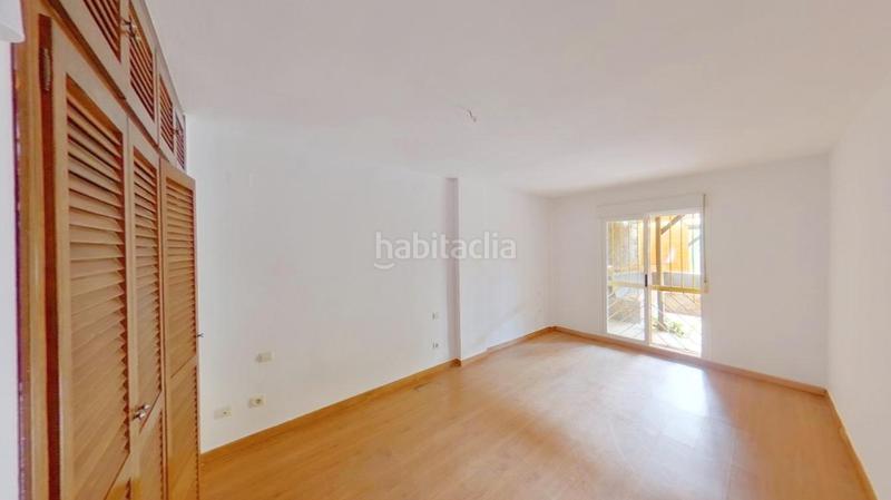 Foto 76db2403-4b1a-47de-92d2-146a5986d8e4. Piso en Calahonda Mijas
