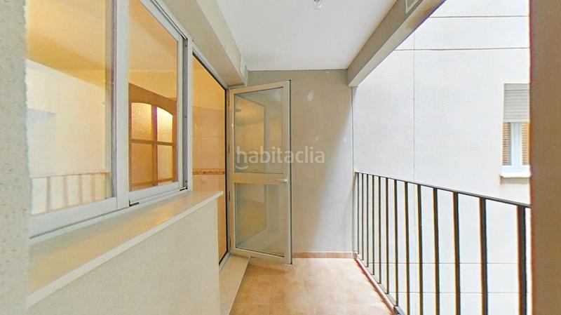Foto 3695d033-cabe-4e61-8955-b965271c23fc. Pis amb aparcament a Bellavista Sevilla