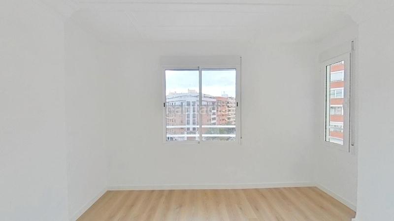 Foto 28f881c9-f66d-4bfb-8d12-2cb1f5fed489. Piso en Arrancapins Valencia