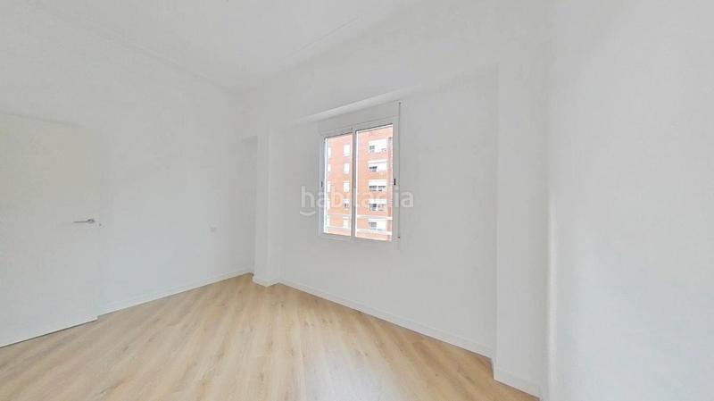 Foto b4684d90-9663-42a7-9ea1-54fb20a61b01. Piso en Arrancapins Valencia