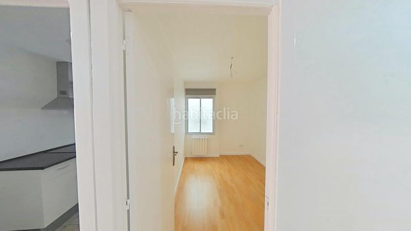 Foto 177790fd-c062-4a74-a5c4-17ba4e5b409a. Piso en Roquetes Barcelona