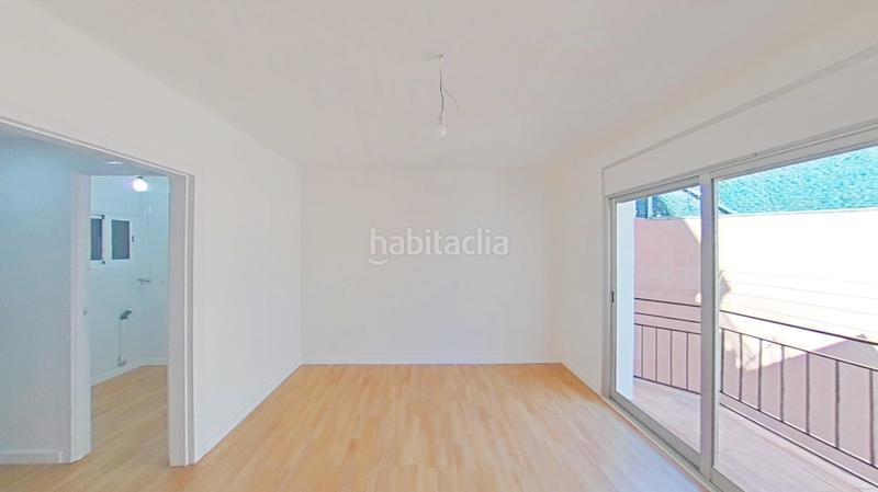 Foto 7f092e59-8980-4f39-91f0-fc9fea7555d8. Piso en Roquetes Barcelona
