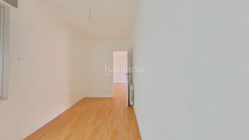 Foto 86a61897-d26d-4420-9e2a-0769458841b3. Piso en Roquetes Barcelona