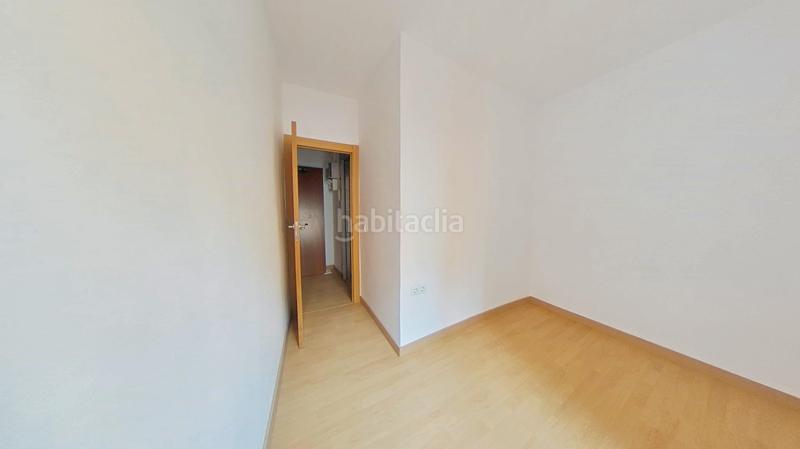 Foto f9effe70-18cd-46cc-87f6-b2af7b06c8f7. Pis a Roquetes Barcelona