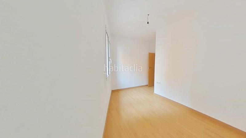 Foto 0360c816-a5bf-468b-b75f-0845ea4d9ece. Piso en Roquetes Barcelona