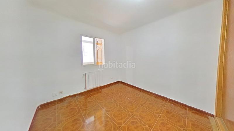 Foto 208b508f-b459-47eb-ab6a-100c66429928. Appartement avec chauffage dans Almendrales Madrid