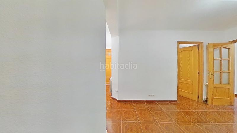 Foto 3f5eb009-31ba-4240-9db8-4bc5b6f26888. Appartement avec chauffage dans Almendrales Madrid