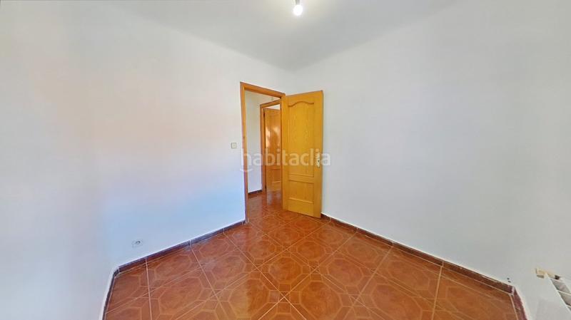 Foto 4eb42e63-ab59-49c3-b1eb-86fdcc9dd033. Appartement avec chauffage dans Almendrales Madrid