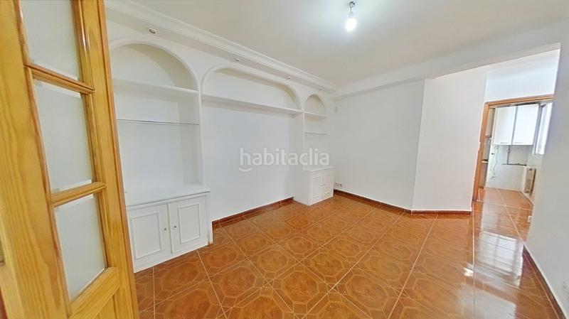 Foto 87ddedd8-e910-4c1a-ad37-4482b3ba88e4. Appartement avec chauffage dans Almendrales Madrid