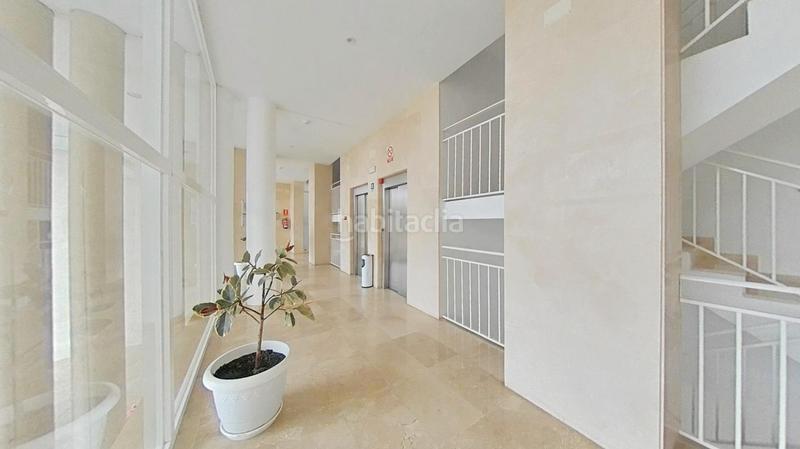 Foto f554eeaf-8894-4ce0-aac2-64b09a28754c. Pis amb piscina a Rincón Alto Benidorm