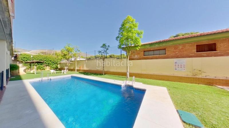 Foto 4df166b3-1d83-4ccb-8319-78e0cb8f9015. Piso en El Pinillo Torremolinos