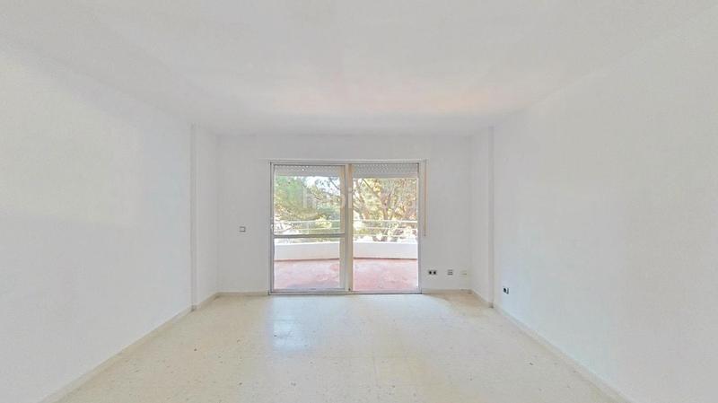 Foto 053ad3f5-7f92-4194-902a-89ebd5c87f39. Estudio en Las Chapas - Alicate Playa Marbella