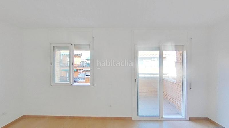 Foto 520bb0e1-8552-4d6f-b3e0-149e568e7683. Piso en Bufalà Badalona