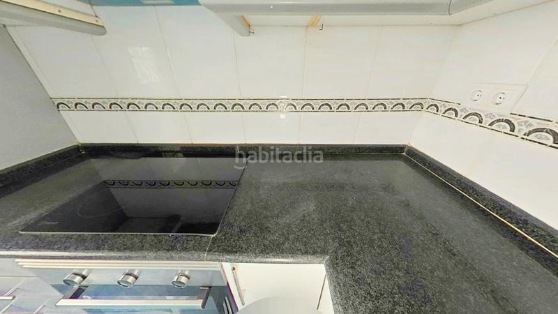 Foto 0ef66084-9298-49fd-ab85-d1d429b8ea2b. Appartamento in Torrefiel Valencia