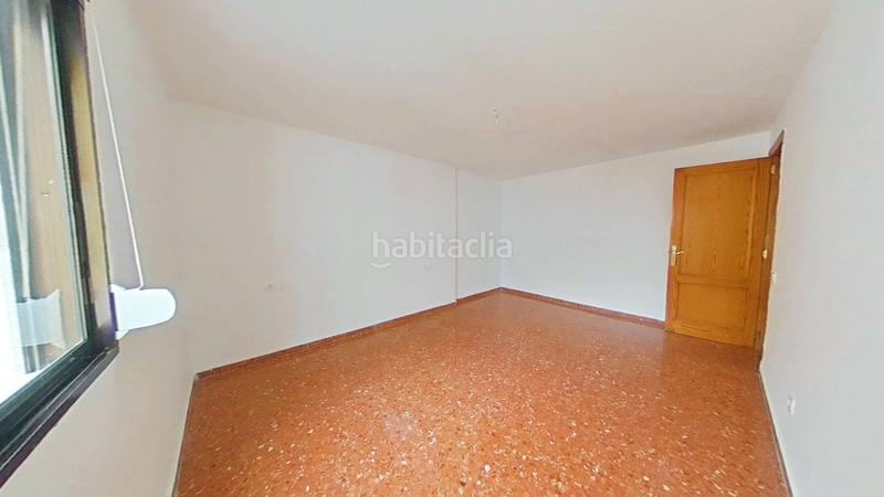 Foto 0fde4dc1-1cfd-4731-8b7e-bcac56aad27c. Appartamento in Torrefiel Valencia