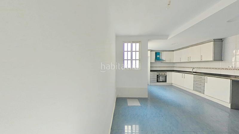 Foto 306327fb-94f0-4632-83ac-523e8df1a614. Appartamento in Torrefiel Valencia