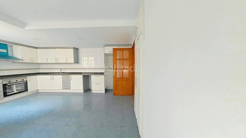 Foto 886c8715-a194-46c2-bb64-d4729e19ca6d. Appartamento in Torrefiel Valencia