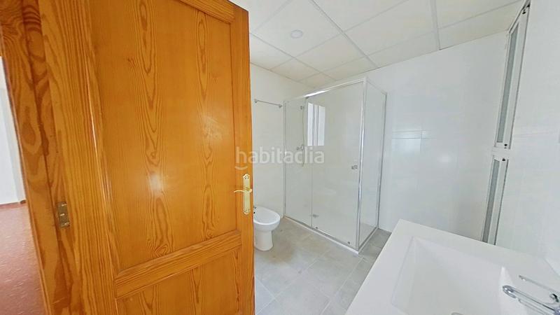 Foto 8876804e-3355-40a7-a08b-0cd1743bd3db. Appartamento in Torrefiel Valencia
