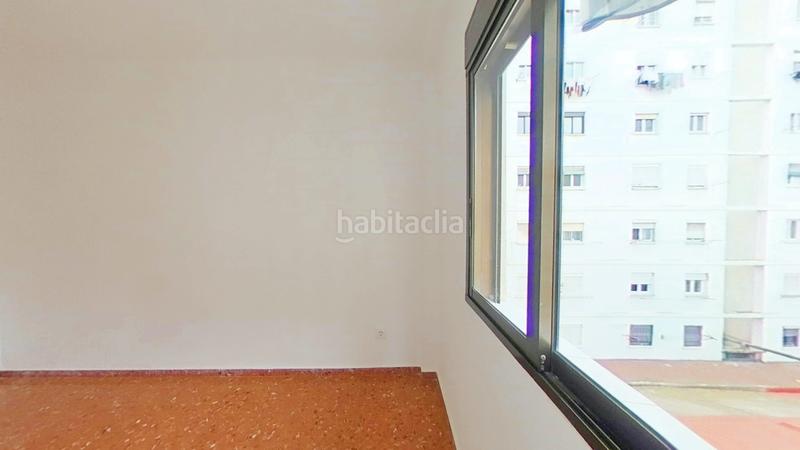 Foto 98b8a439-c6ff-4b26-8215-24ef3011ae62. Appartamento in Torrefiel Valencia